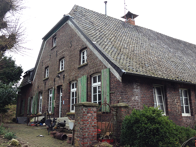 Nutzungsänderung ehem. Wohnhaus in ein landw. genutztes Gebäude in Sonsbeck, Ansicht Vorderseite Bestand